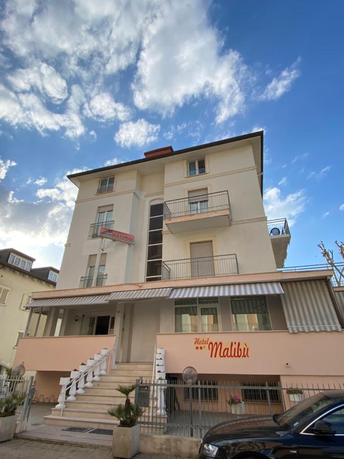 Hotel Malibu Mare Rimini Exterior photo