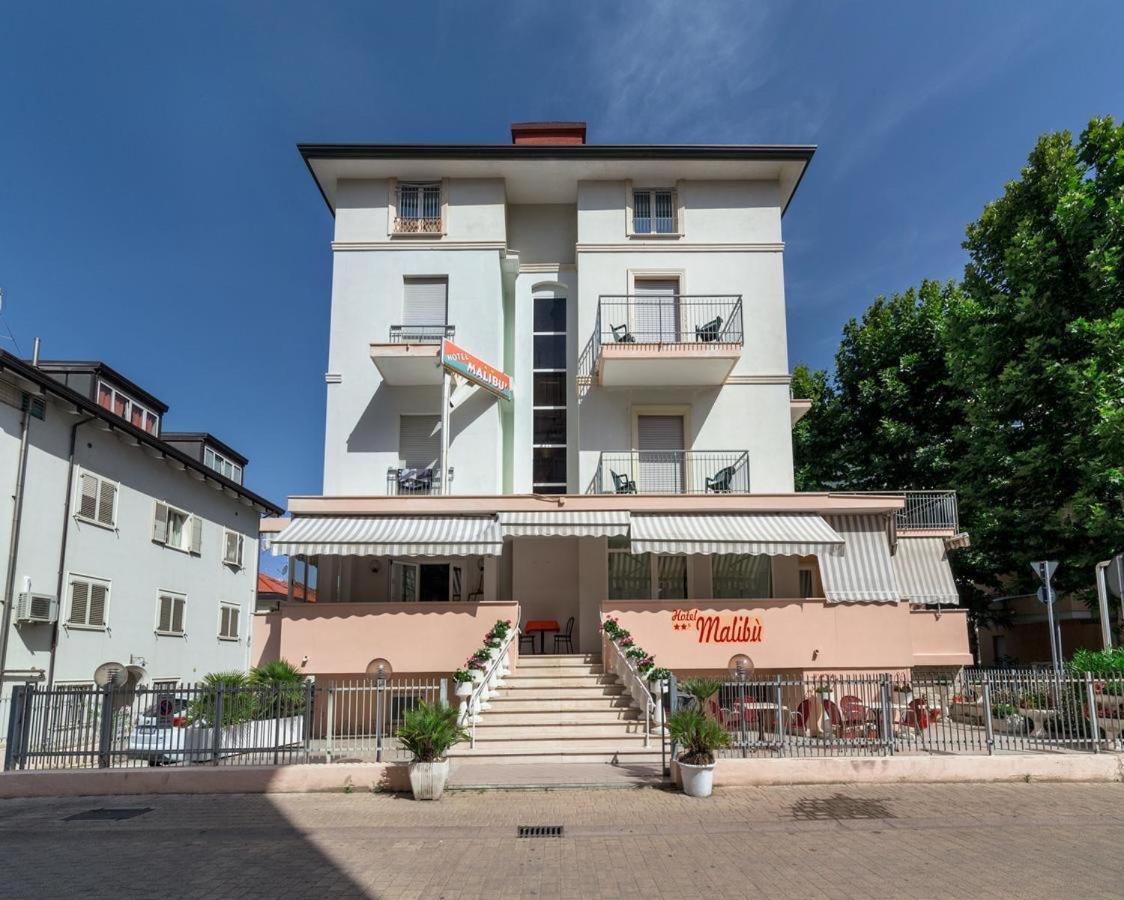 Hotel Malibu Mare Rimini Exterior photo