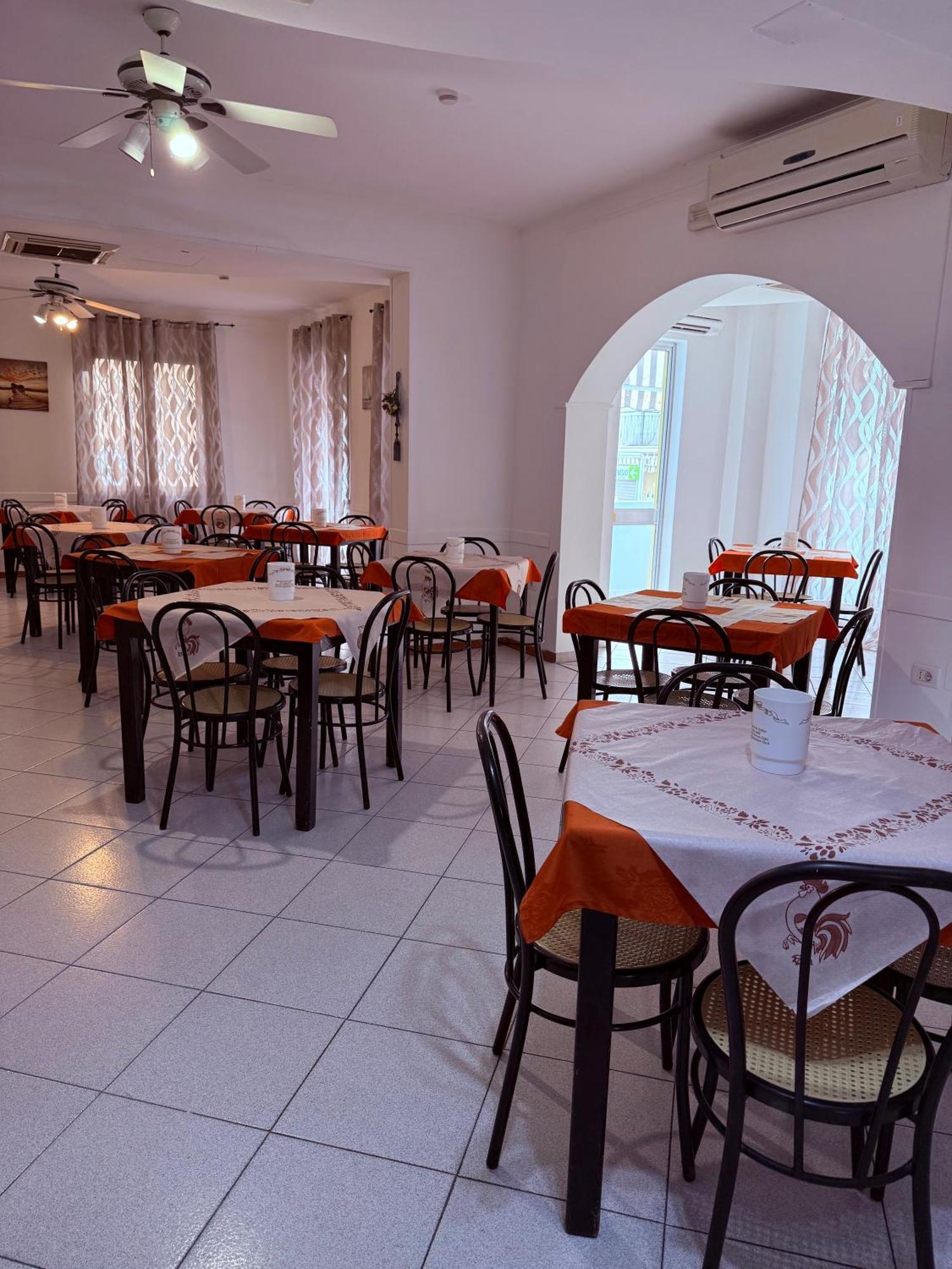 Hotel Malibu Mare Rimini Exterior photo