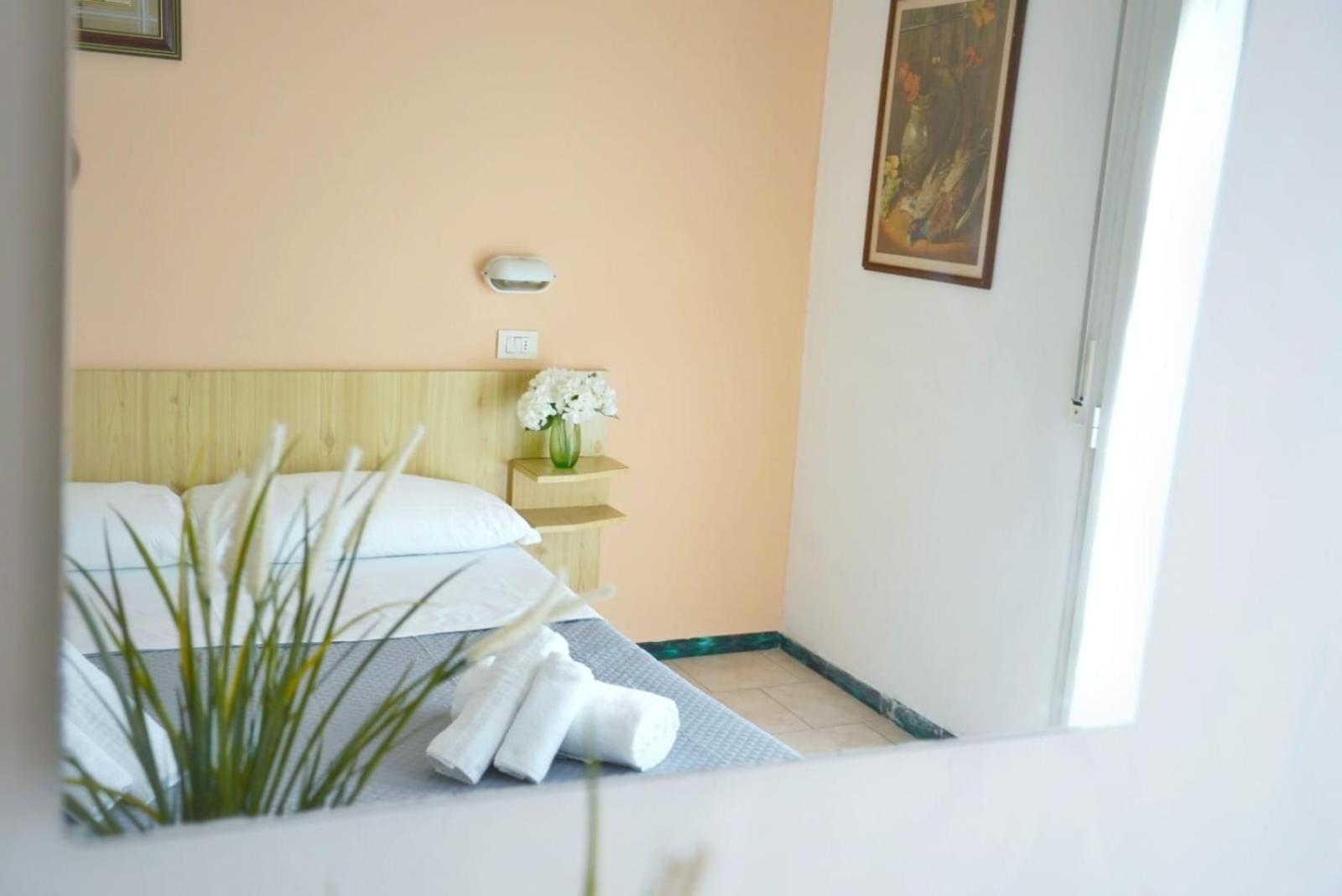 Hotel Malibu Mare Rimini Exterior photo